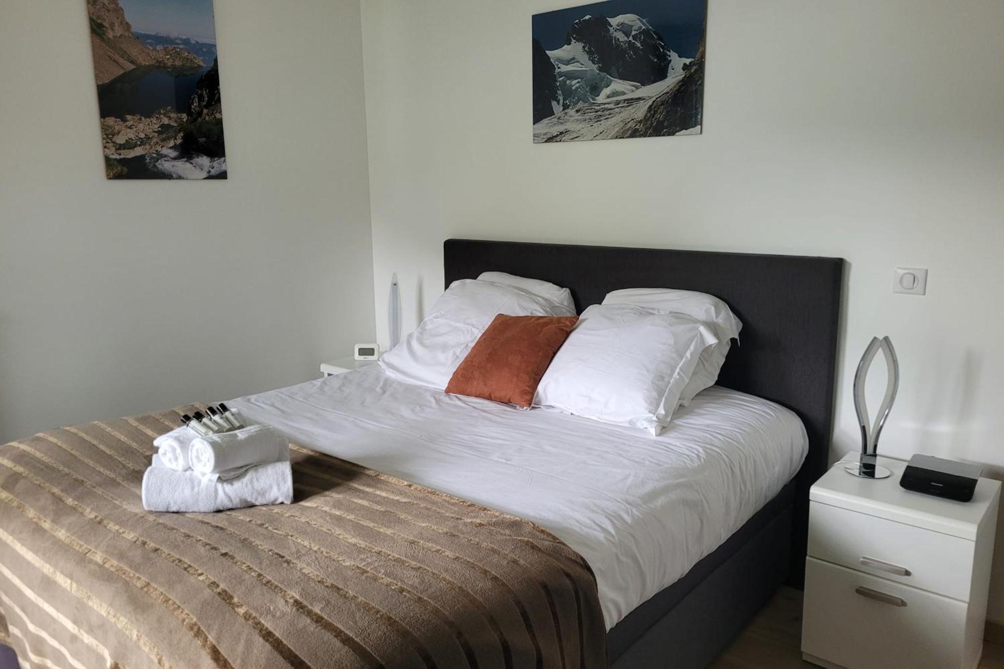 Le Tableau Du Lac 507 - 2 Bedrooms Apartment With Lake View Terrace Анси Экстерьер фото