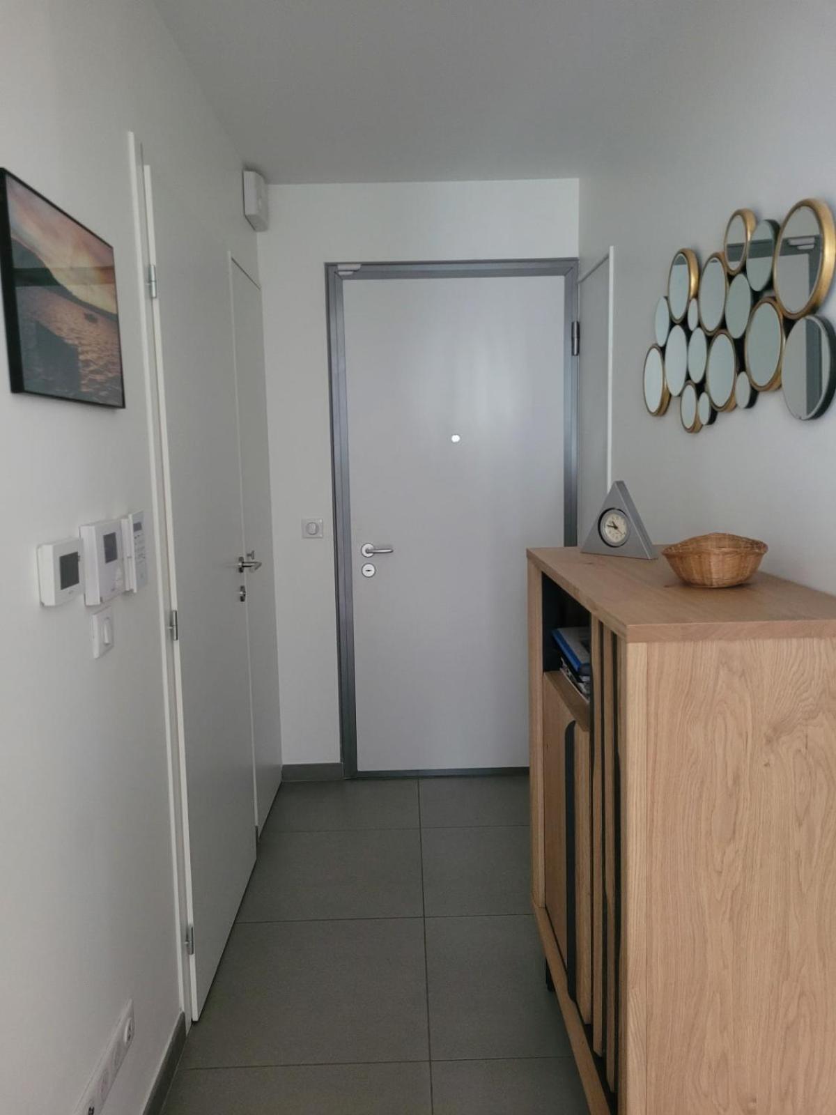 Le Tableau Du Lac 507 - 2 Bedrooms Apartment With Lake View Terrace Анси Экстерьер фото