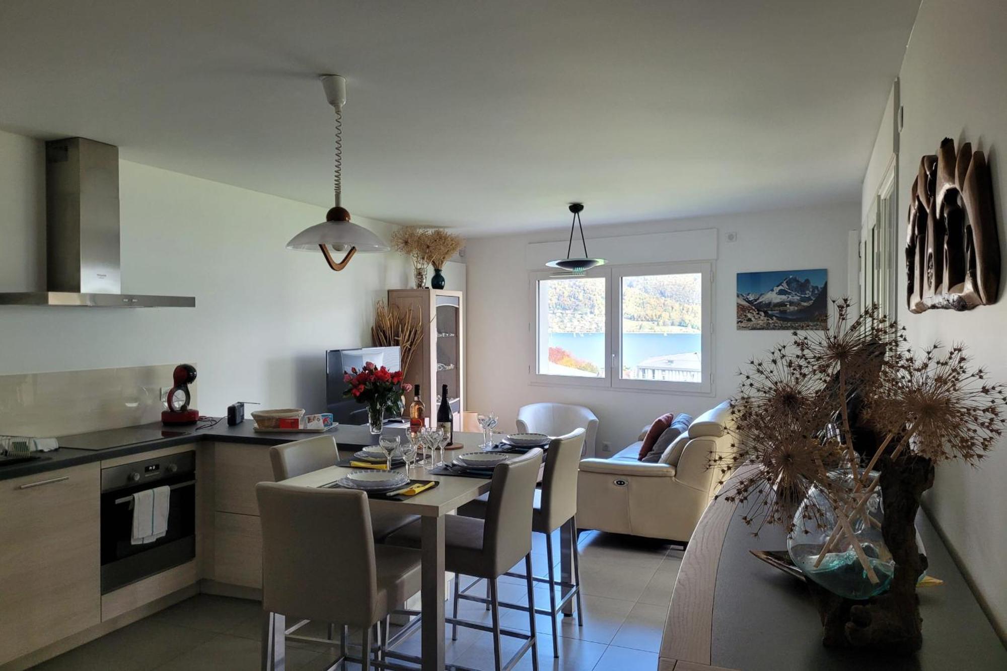 Le Tableau Du Lac 507 - 2 Bedrooms Apartment With Lake View Terrace Анси Экстерьер фото